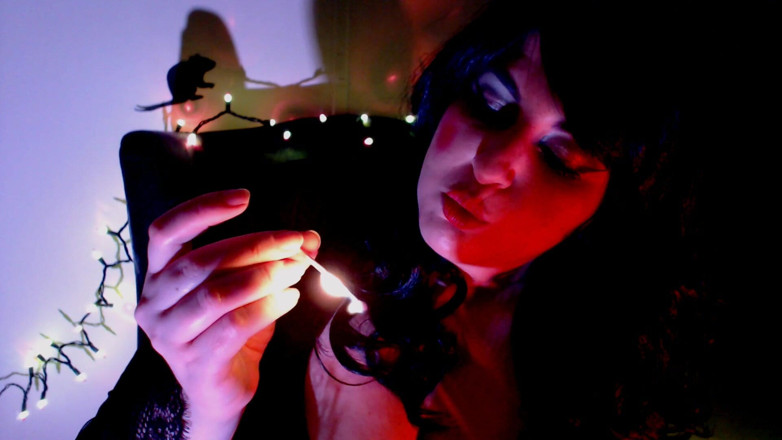 goddessjoules: 万圣节 Match lighting asmr