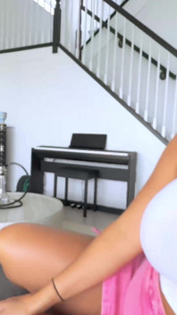 Die stiefschwester meiner besten freunde hat mich betrügen gemacht - lexis star
