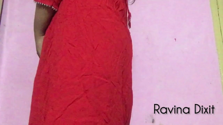 Couple's Diary: Heet Desi Indisch meisje Selfi mms