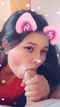 Fidanzata Succhia Il Cazzo Con Il Filtro Snap