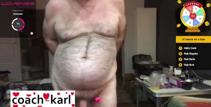 Coach Karl dude lodge: पुराने बालों वाले डैडी