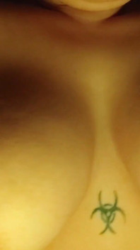 Pov la tettona paffuta rebeca addams cavalca pov