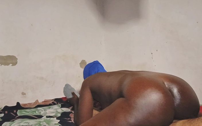 Yansh Fans: La testa di sacco scopa il suo capo