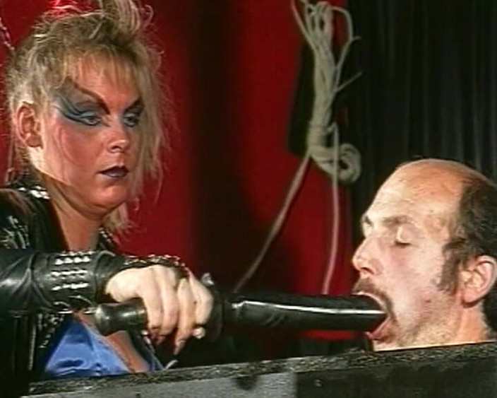 Bdsm Extreme Fantasy: Зв'язана пизда скиглить для господаря No3