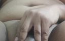 Bigdesidick2: 饥渴的娘娘腔射精