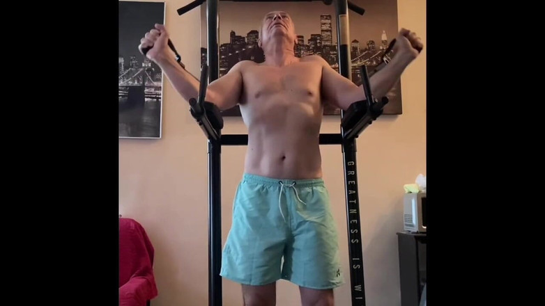 Alex Art: 体育课电影