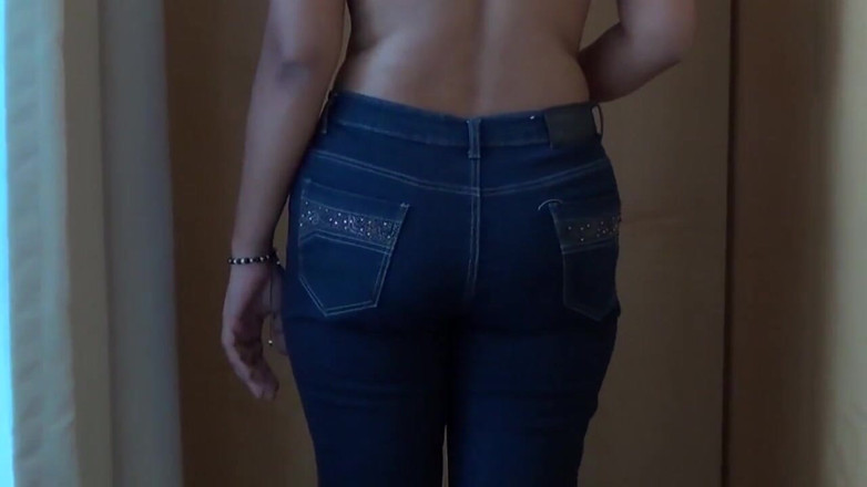 Big Ass Indian Booty: Amore romantico e sesso tra coppia indiana sposata