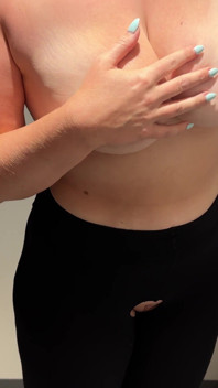 Divirtiéndose En Una Tienda De Ropa: Acción Pública Sucia Con Una Chica Rubia