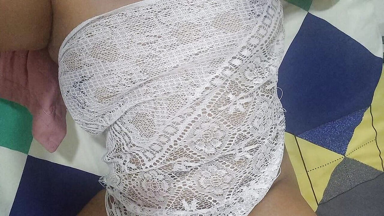 PATY PATY: 我的老师给我看她的奶子和阴户