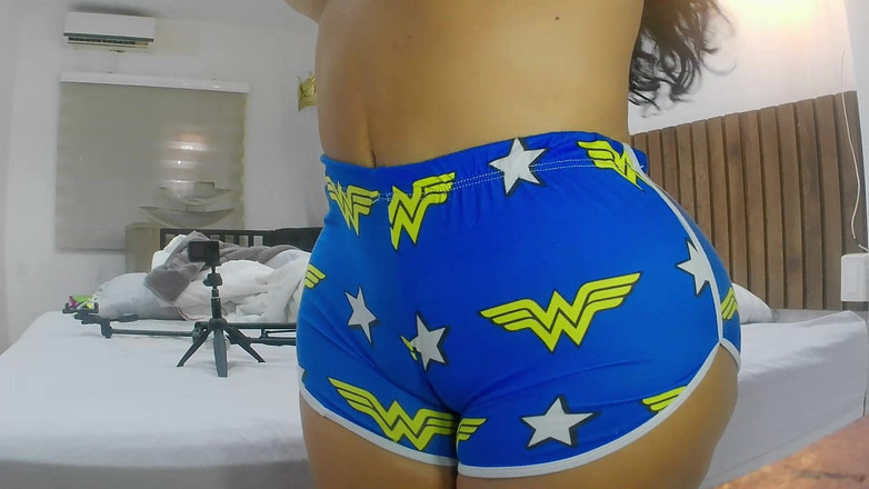 irina69star: Mama vitregă poartă haine shein