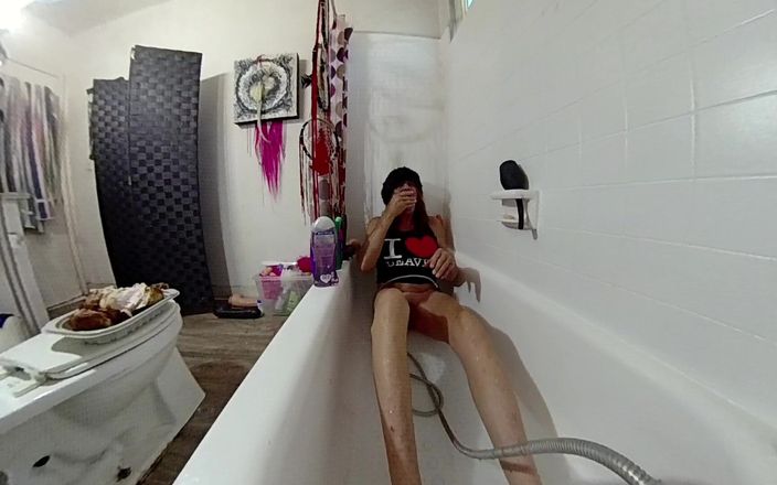 Lizzy Yum: Lizzy Yum sd 2025 年 6 月手淫扩张洗澡边边素人，大奶子，成人玩具，单人表演（dilate 手淫 37）