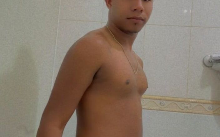 Murphyaqs: Muscular Young Man Strips Naked Before the Shower