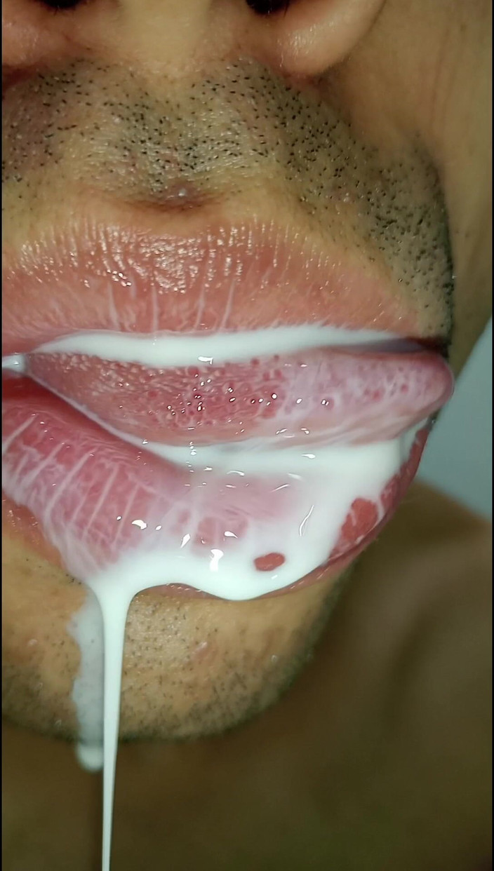 Rey rey: Me encanta el semen en mi boca