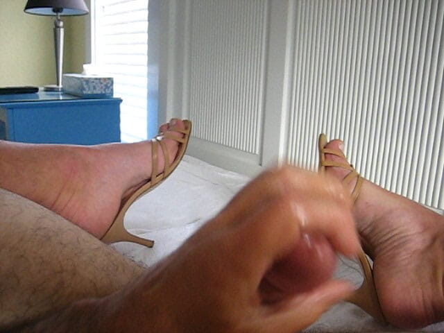 Feet Lover: Big Cock, Heels and Cum