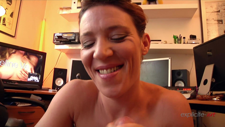 Explicite by John B root: POV casting bláznivé francouzské milfky, anální dildo, anální pěst, obrovské...