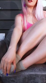 Gfe krijgt een orgasme door jou! Sokkenfetisj