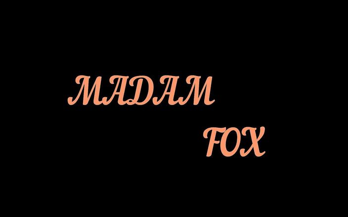 Madam Fox Studio: Tertangkap menonton porno dan dihukum menyetubuhi pantatku. Versi lengkap. MadamFox