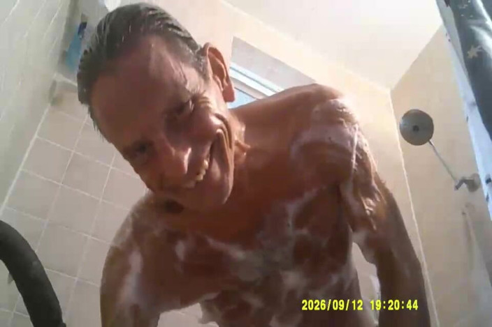 COBRA CRAIG: 9-12-26 Uhr Dusche Und Dann Spielzeugfick.