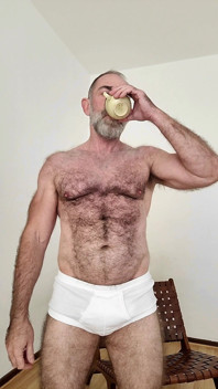 Sexy Hairy Muscle Bear