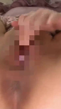 肛门抽搐手淫，完美查看深蹲菊花的收缩和皱纹数量 2