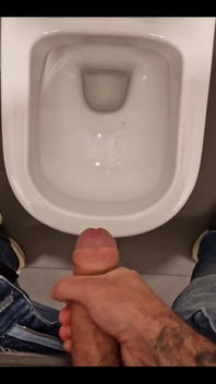 Today at the Office I Needed to Empty Myself Because I Was Too Excited.