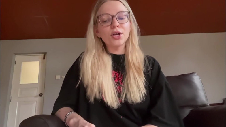 Goddess_Bella_Rae: 4 maneiras de punir um escravo
