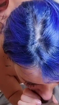 Pelirroja y cabello azul devorando una bbc