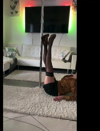 BaDayDream BambiAmbita: JOI with BambiAmbita and cum on her!