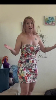  Can't Stop Cumming to My Stepmom