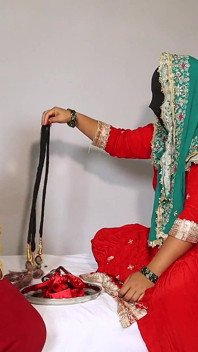 sauteli mammi ne apne sautele bete ko saari jimmedaariyan saunpin, aur uske saath antrangta ki