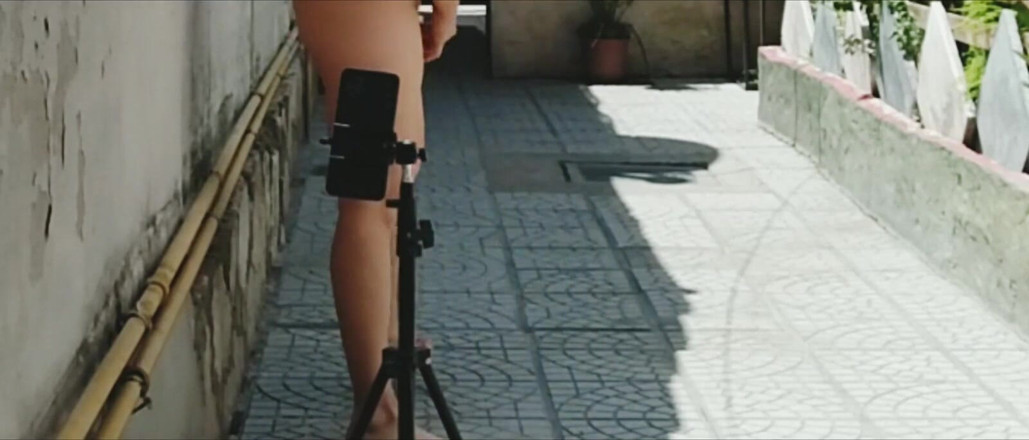 Activecouplearg: Ragazza nuda fa sesso con uno sconosciuto all'aperto in pubblico