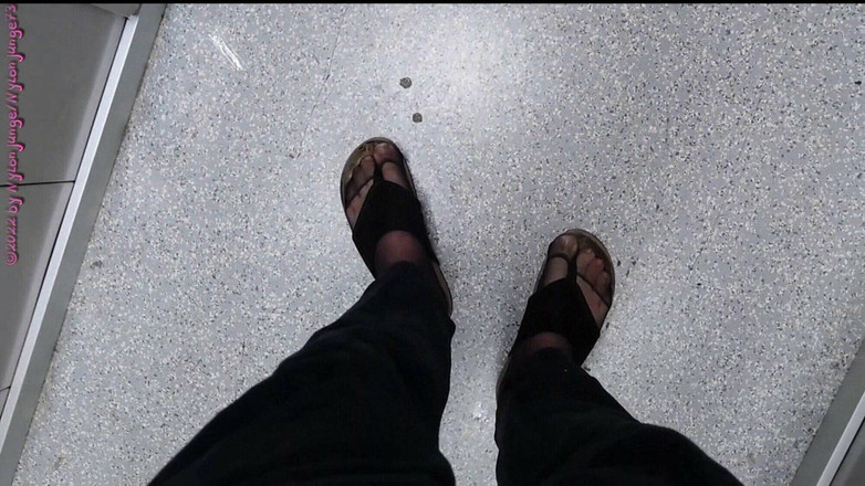 Carmen_Nylonjunge: Cizí kondom ve schránce 1