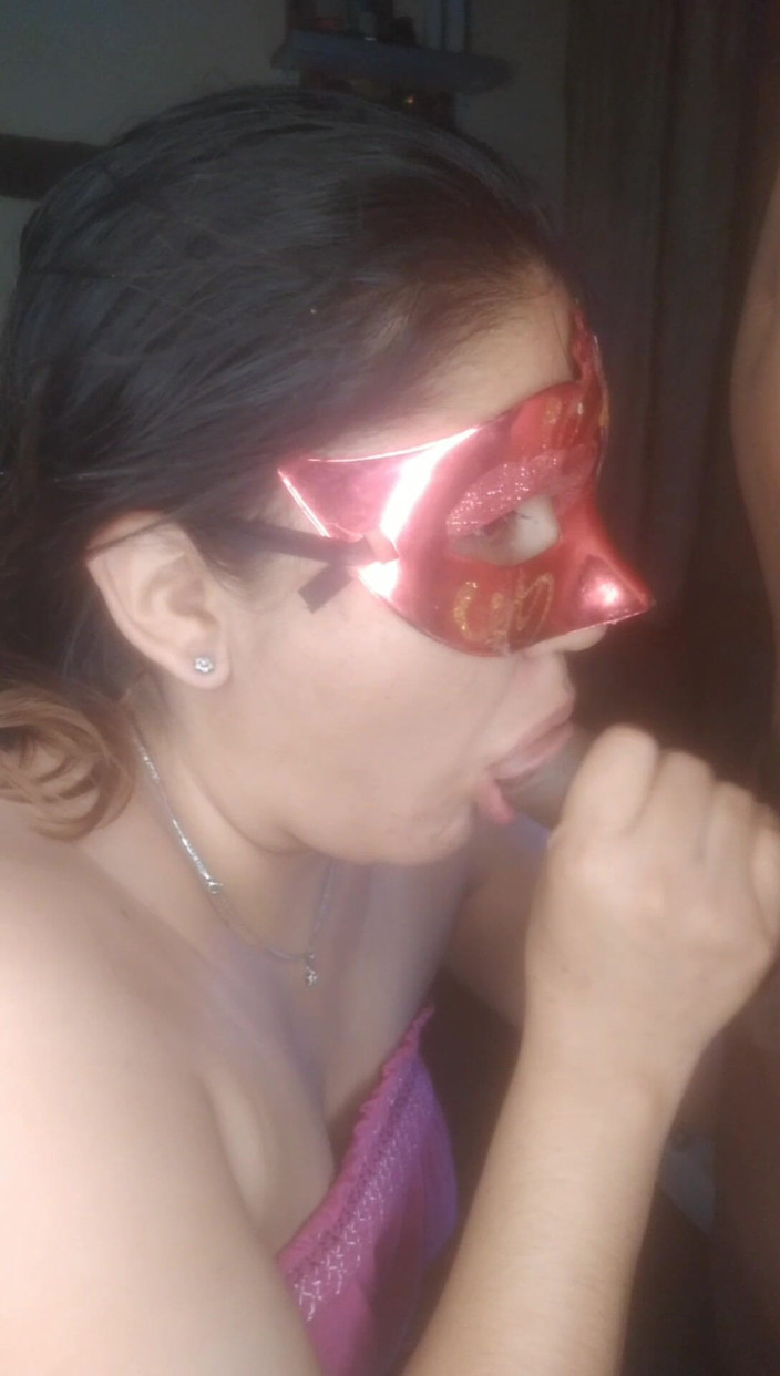 Eatrella j: Blowjob Latina