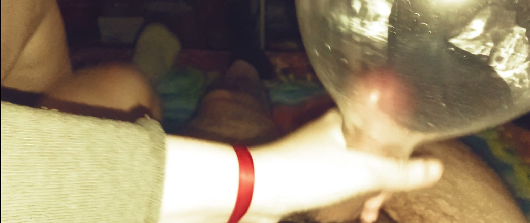 My sweet milfs: 29 Masturbation with a Balloon - Ruby