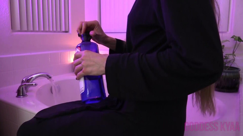 Kyaa Chimera: Nữ thần tắm bỏ qua thời gian