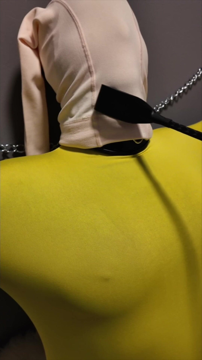 Elena917: Cage bondage, crop spanking orgasmen, Zentai Layering