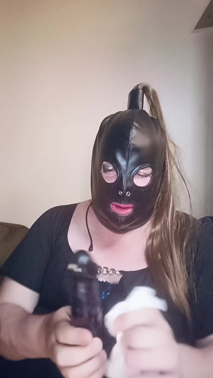 Stephanie-Nicole-TV: BBW TV vous demande comment nettoyez-vous vos jouets sexuels après...