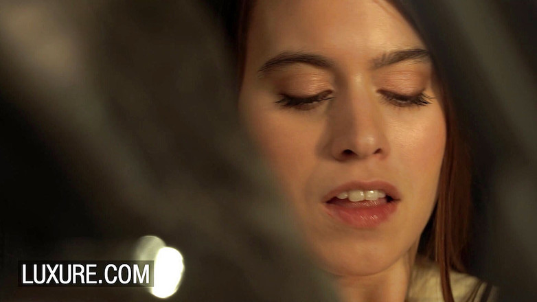 Luxure: Jill Kassidy willing to do anything for her husband