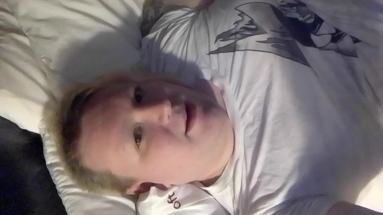 Roxxie rae page: Später abend im hotel, masturbation