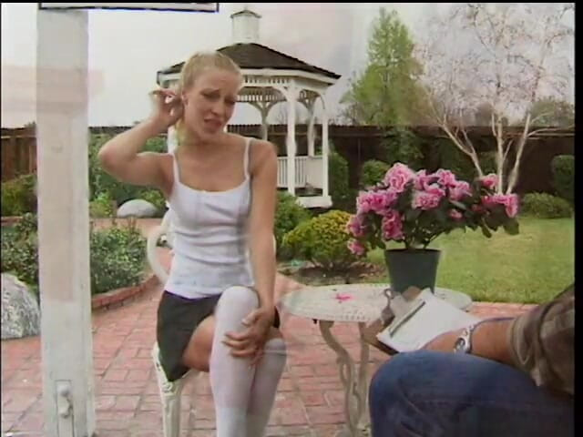 Teen Seduction: Coed teen likes it doggie style