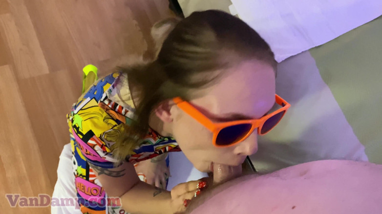 Pervy POV: Drobná Hillbilly Creampie