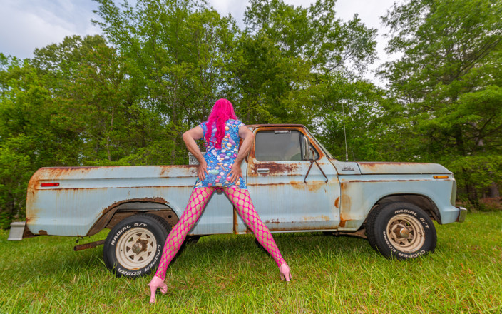 Jon Screcrow: Gigantische Neptieten Travestiet Bts Fotoshoot Masturbatie
