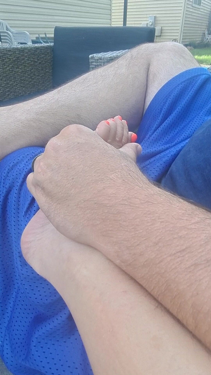 Naughty alchemy: フットマッサージ