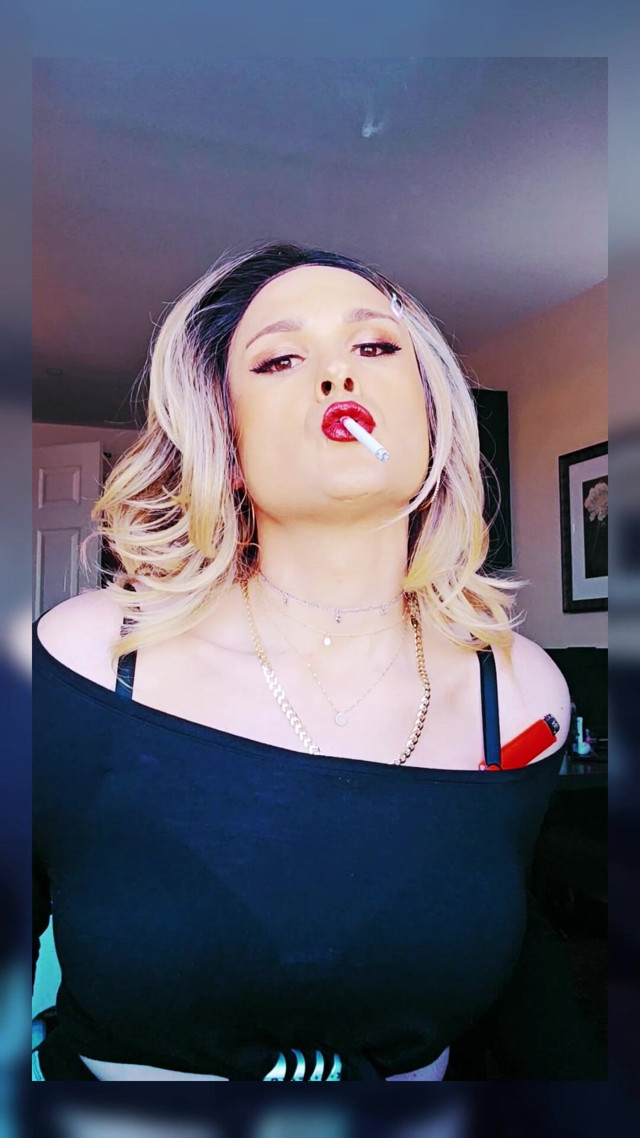 Slut Smoking (Bottom bitches)