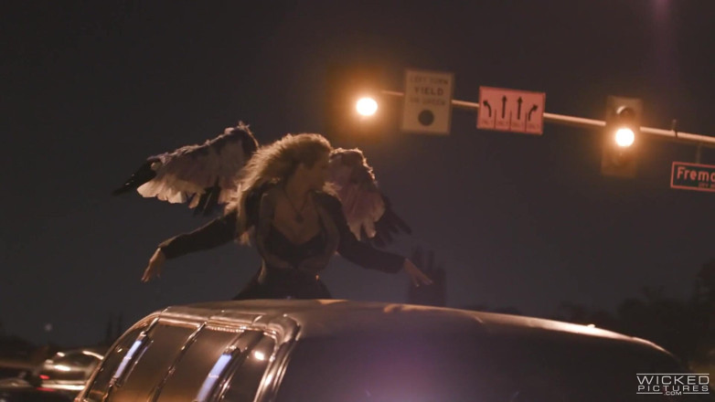 Wicked Pictures: Wicked - Jessica Drake menganjurkan pesta seks di kelab seks nakal