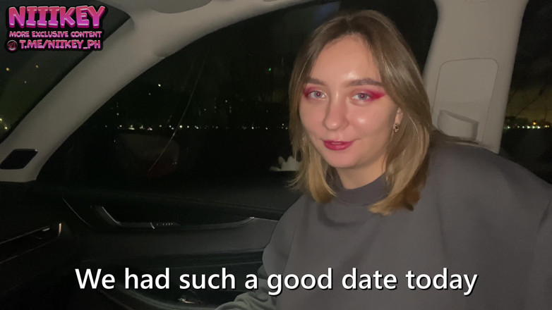 niiikey: 第一次Tinder约会以车内性爱结束！她允许我在她的阴户里射精