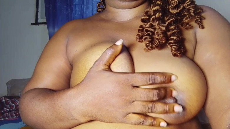 Honey hole: Hezká prsa