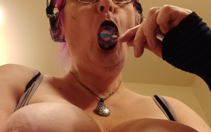 Princess Udders: Komplett Halloween -video 2023