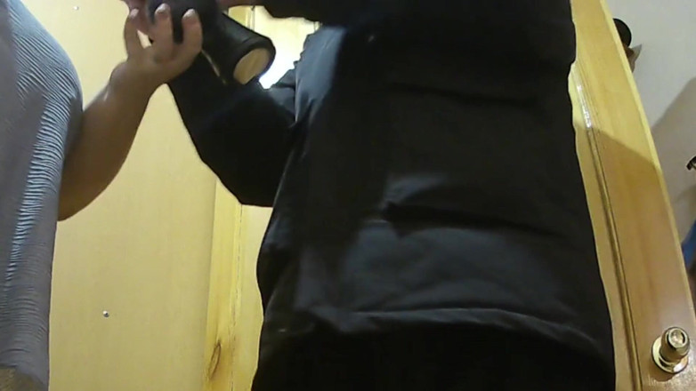 Zona901: Jerking off to a courier with a sex toy close...