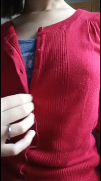 Compilation de jeux avec mes seins et mes tétons